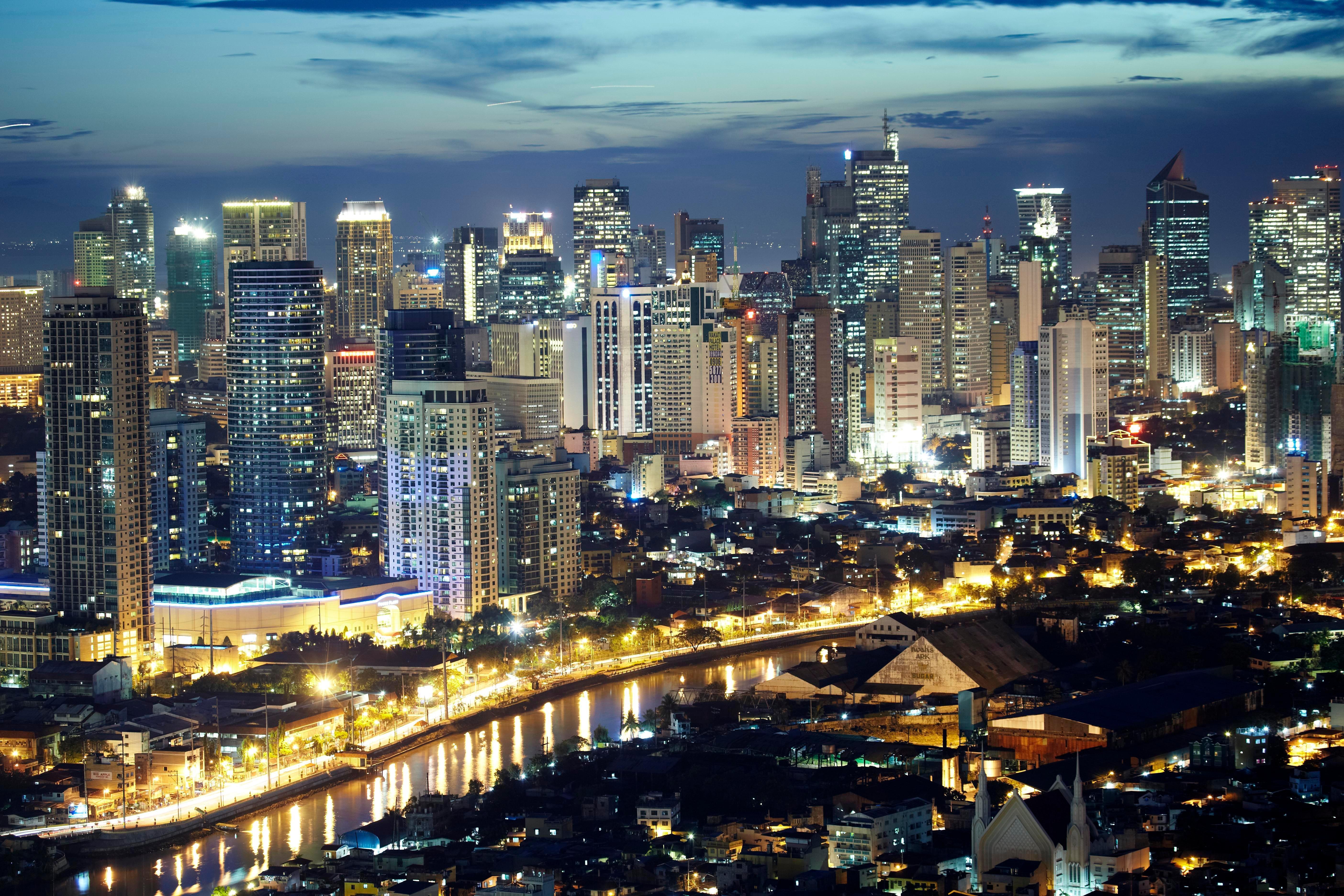 Crowne Plaza Manila Galleria, an IHG Hotel Pasig City Esterno foto