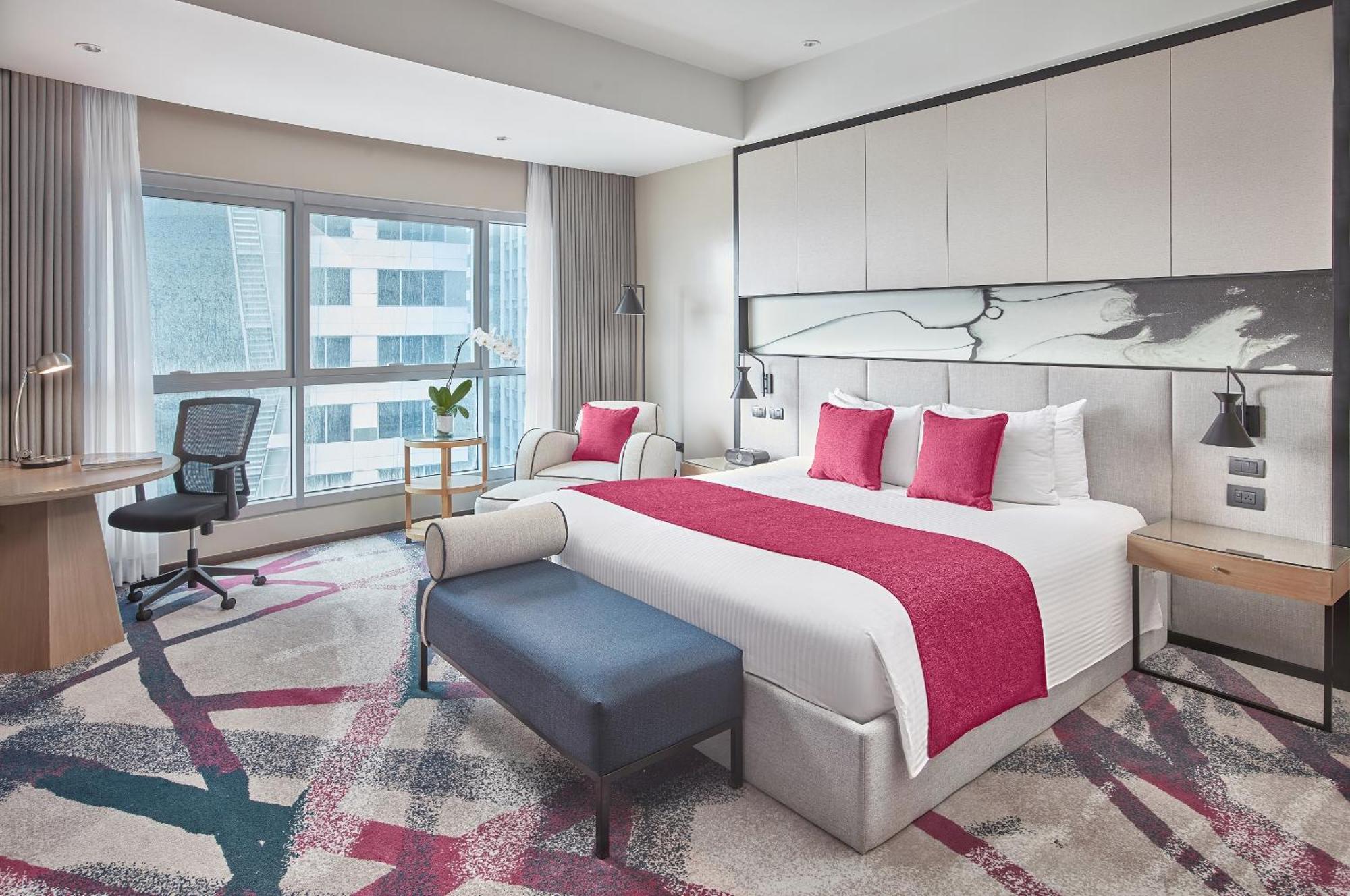 Crowne Plaza Manila Galleria, an IHG Hotel Pasig City Esterno foto